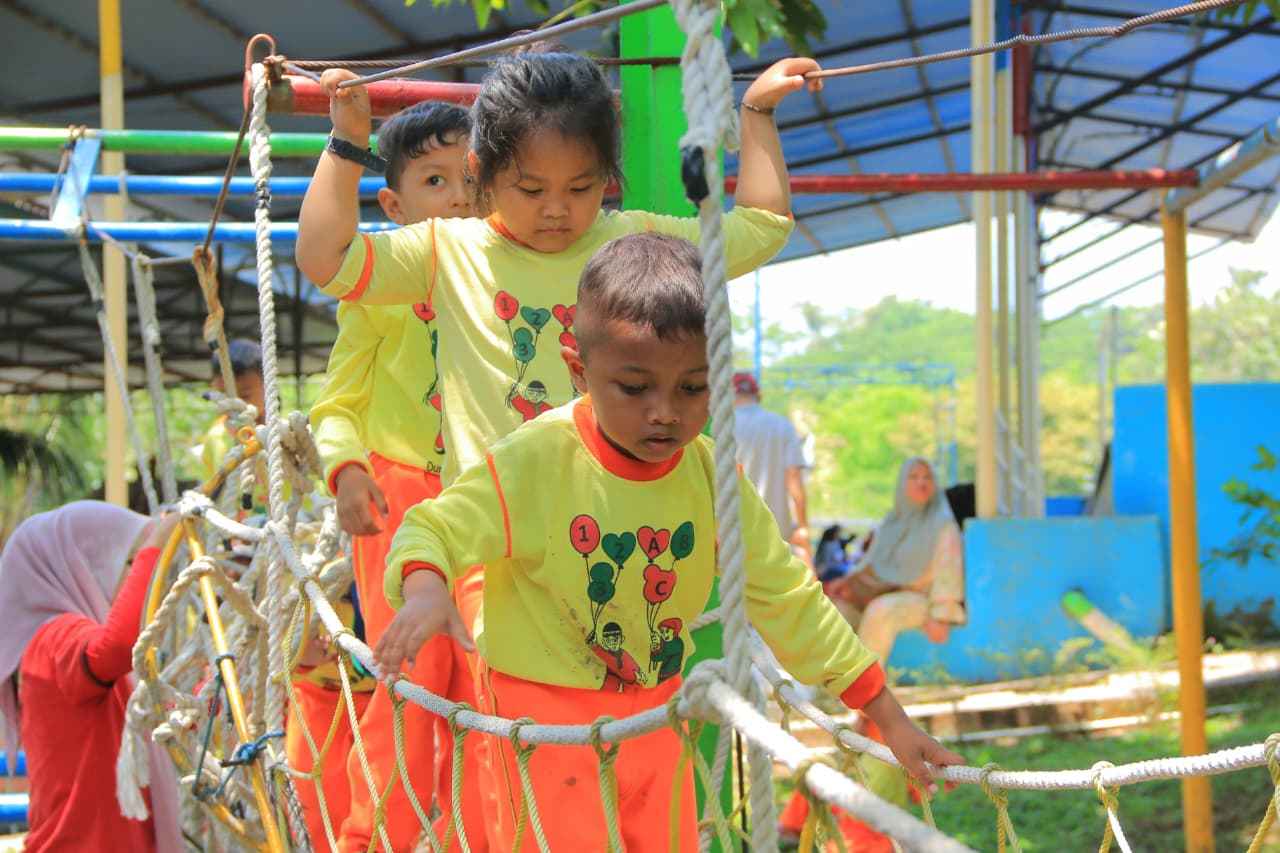 Kegiatan Outbound Edukatif TK Nurul HUda II di MAKOYA Pandaan Pasuruan